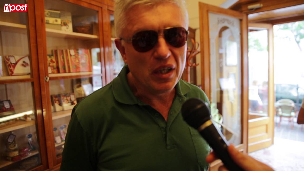 &Uacute;jabb legend&aacute;s budapesti cukr&aacute;szda z&aacute;r be