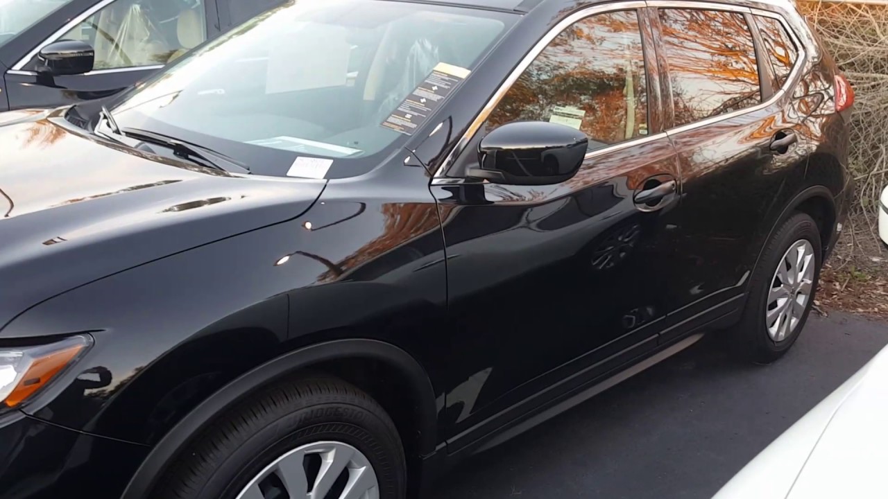 Demonstrating the 3rd Row in the 17 Rogue for Ed