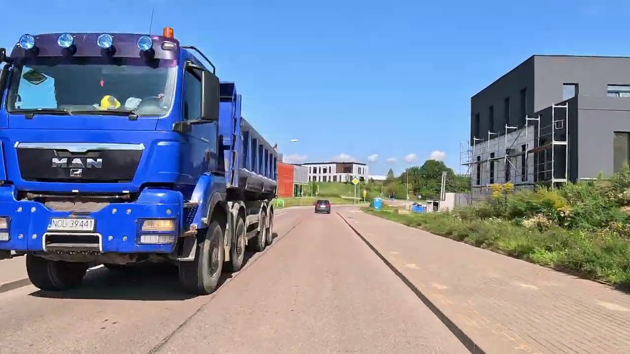 Olsztyn - ulica Plażowa samochodem. 4K