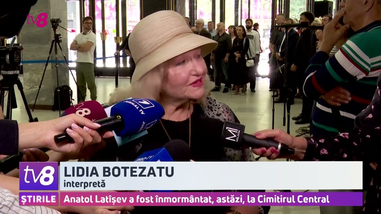 Condus pe ultimul drum. Anatol Latîșev a fost înmormântat, astăzi, la Cimitirul Central