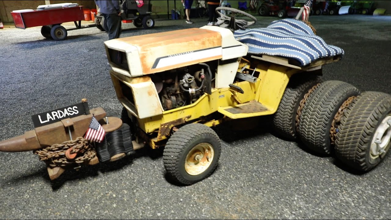 Redneck Lawn Tractor Pull - No Rules!!!