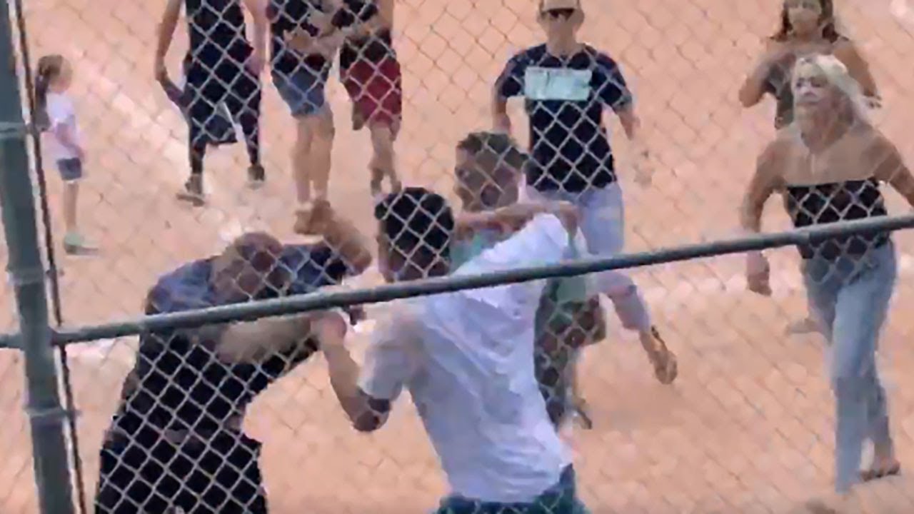 Parents brawl at Little League game after call by 13-year-old umpire I ABC7