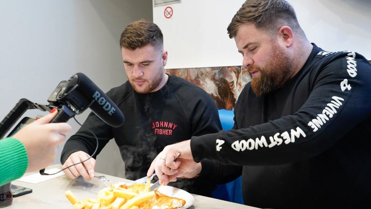 CHOWING DOWN WITH THE FISHERS | FOOD REVIEW CLUB | BEHIND THE SCENES