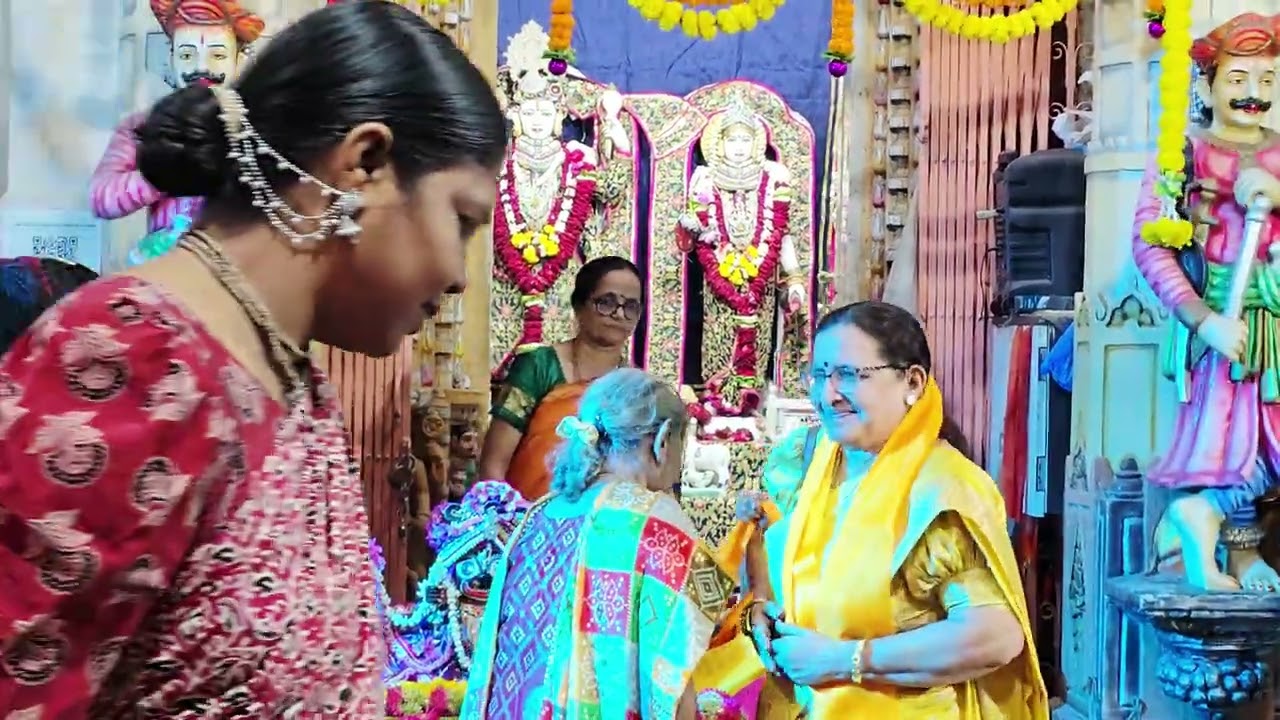 Sri Laxminarayan temple bhuleshwar 88