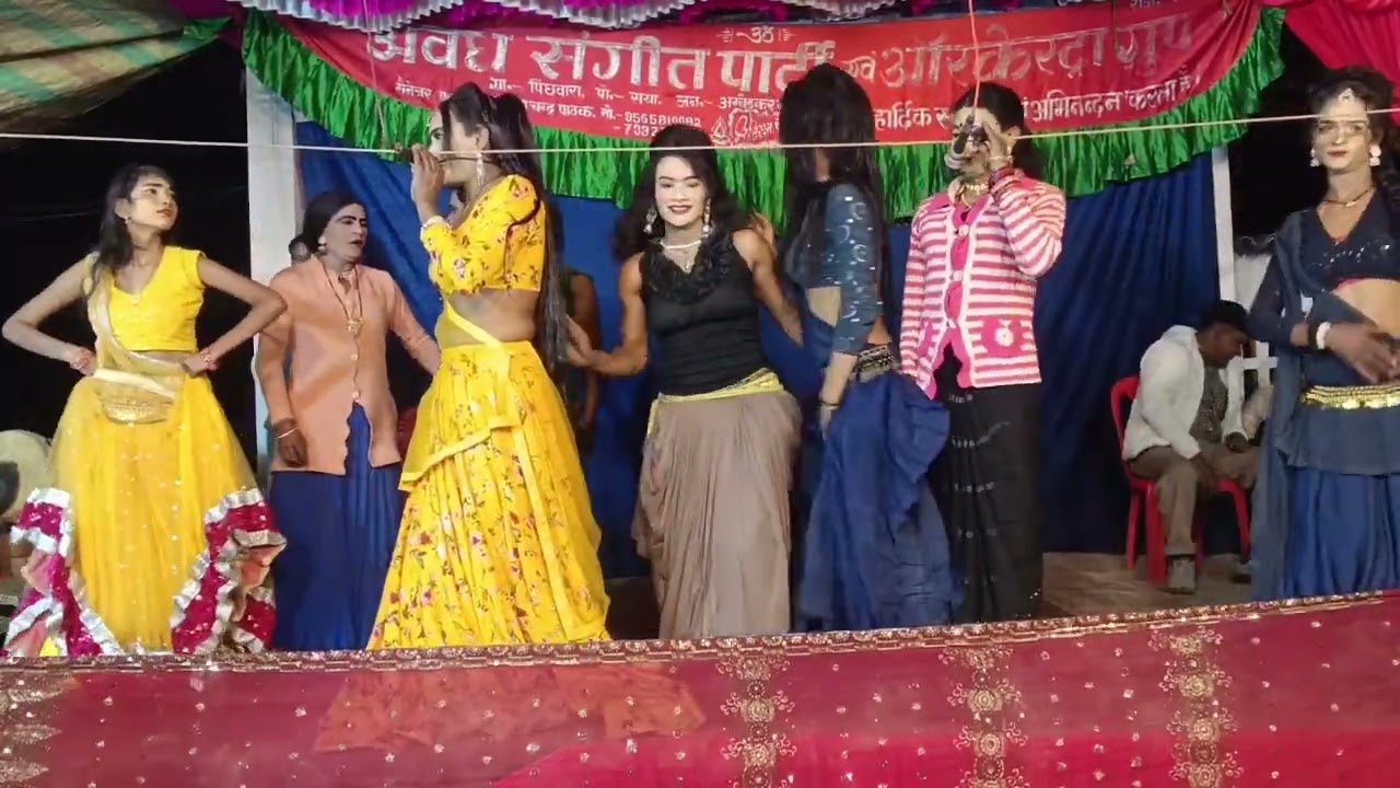 पियले शराब गांजा तारी, रंजीत वीरेंद्र तथा अन्य सभी डांसरों के द्वारा ग्रुप डांस एवं चित्रहार ।