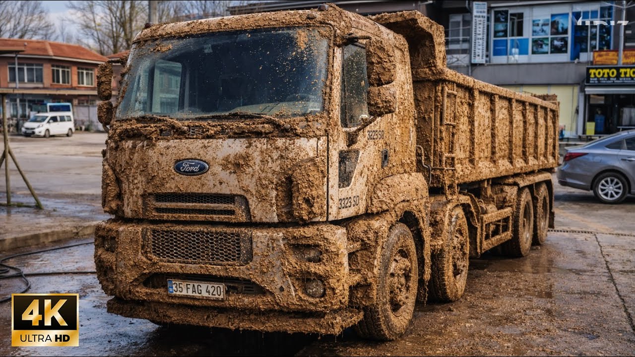 This Truck Was Having Difficulty Moving Because of the Mud 💩 | 4K Satisfying ASMR