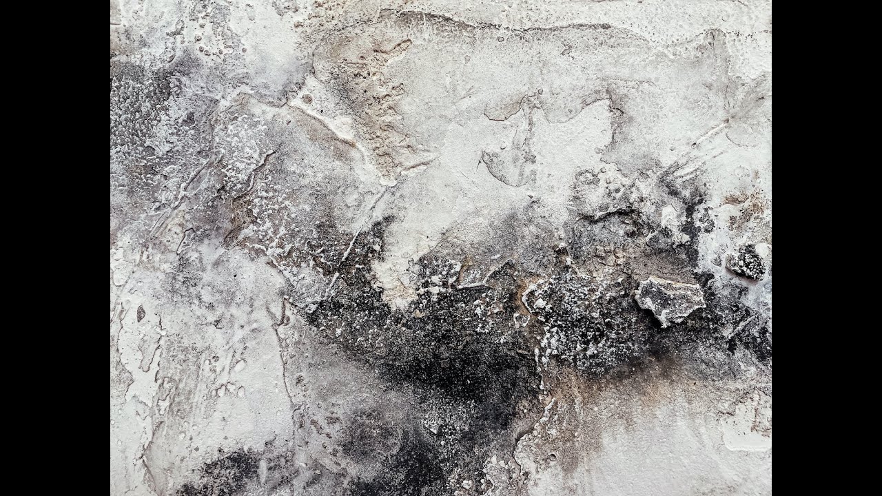 Strukturbetonung mit Farbwachs und Kohle