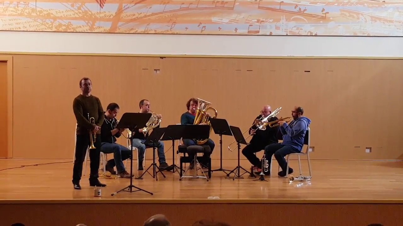 Arutunian Trumpet Concerto - Dominique Bodart & Spanish Brass