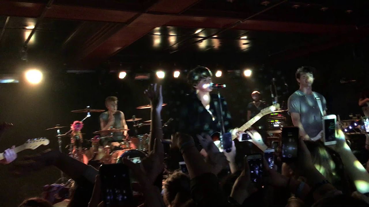The Vamps - Sorry (Justin Bieber Cover) (Marlin Room at Webster Hall 12/16/15 NYC) LIVE