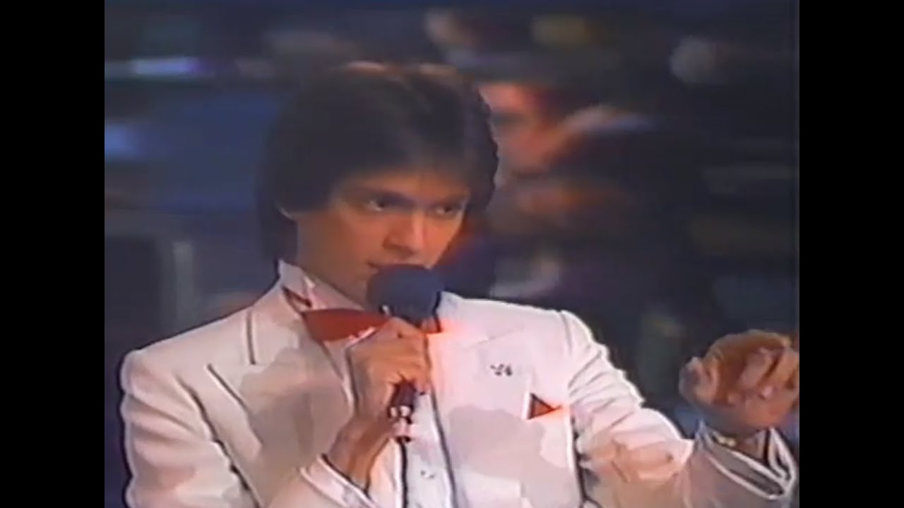 ALFREDO MARMOL-DEJAME SABER.-FESTIVAL OTI MEXICO 1984