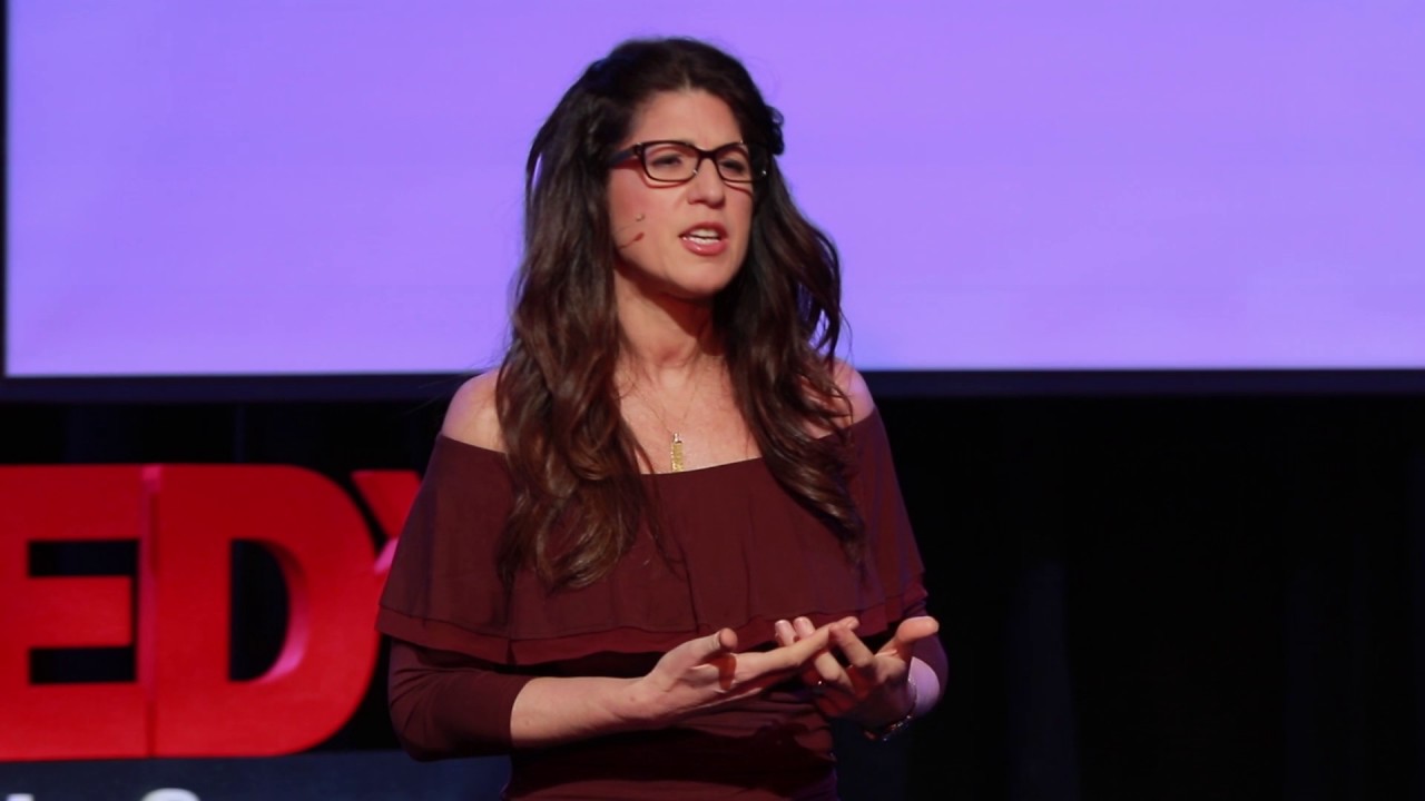 When did we stop loving our bodies? | Mari Carmen Pizarro | TEDxLincolnSquare