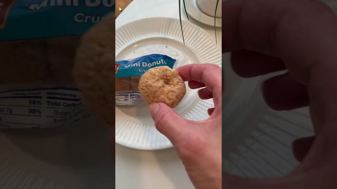 TASTE TEST TIME! Mrs. Freshley&rsquo;s Mini Donuts Crunch! 🍩