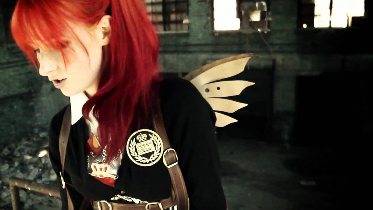 Family Force 5 - Cray Button  (Dancer - Tessa/Meekakitty)