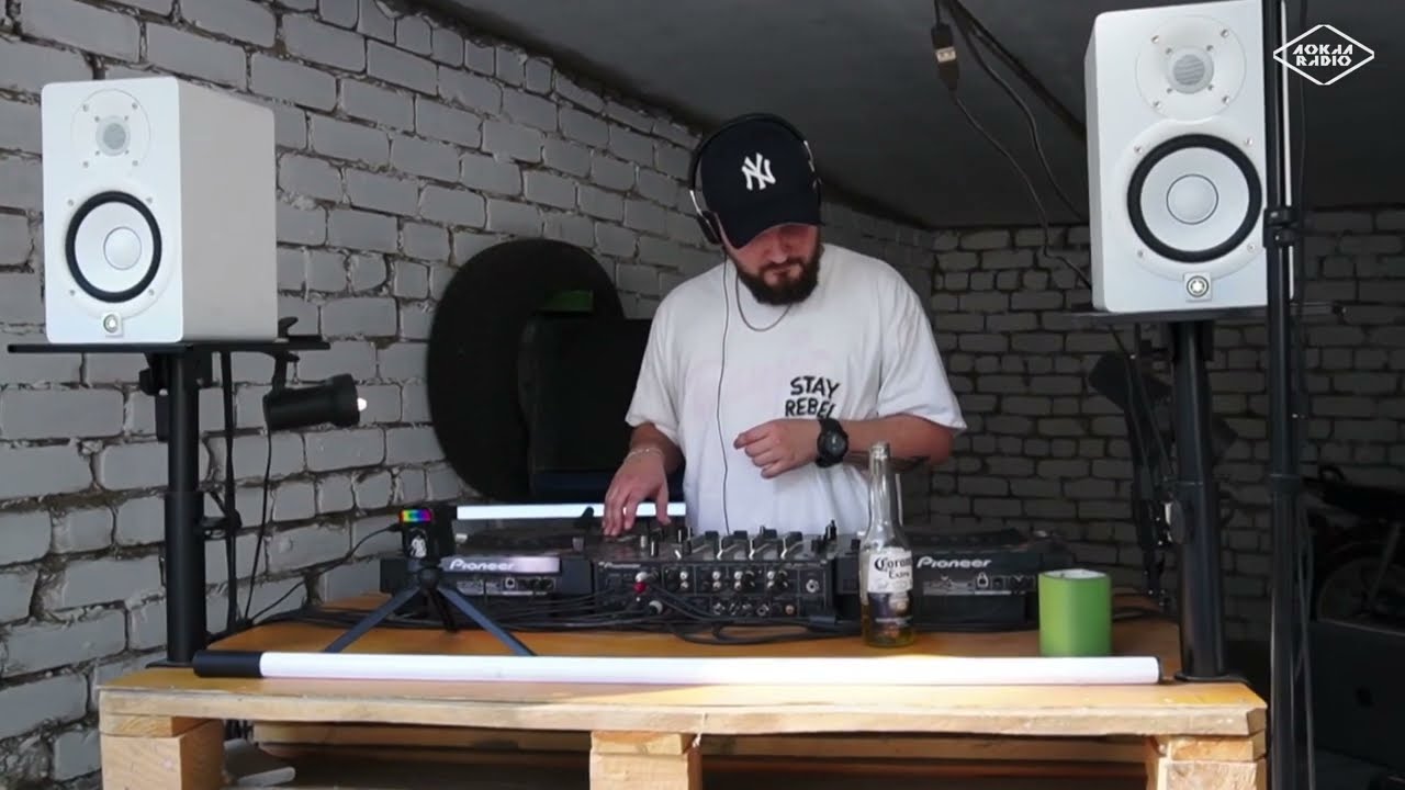 Lzrg, Angrykatrin, Magic Vuples, SIMDC, Discotopia, Bazhenov @ Гаражи &ndash; 02/06/2024