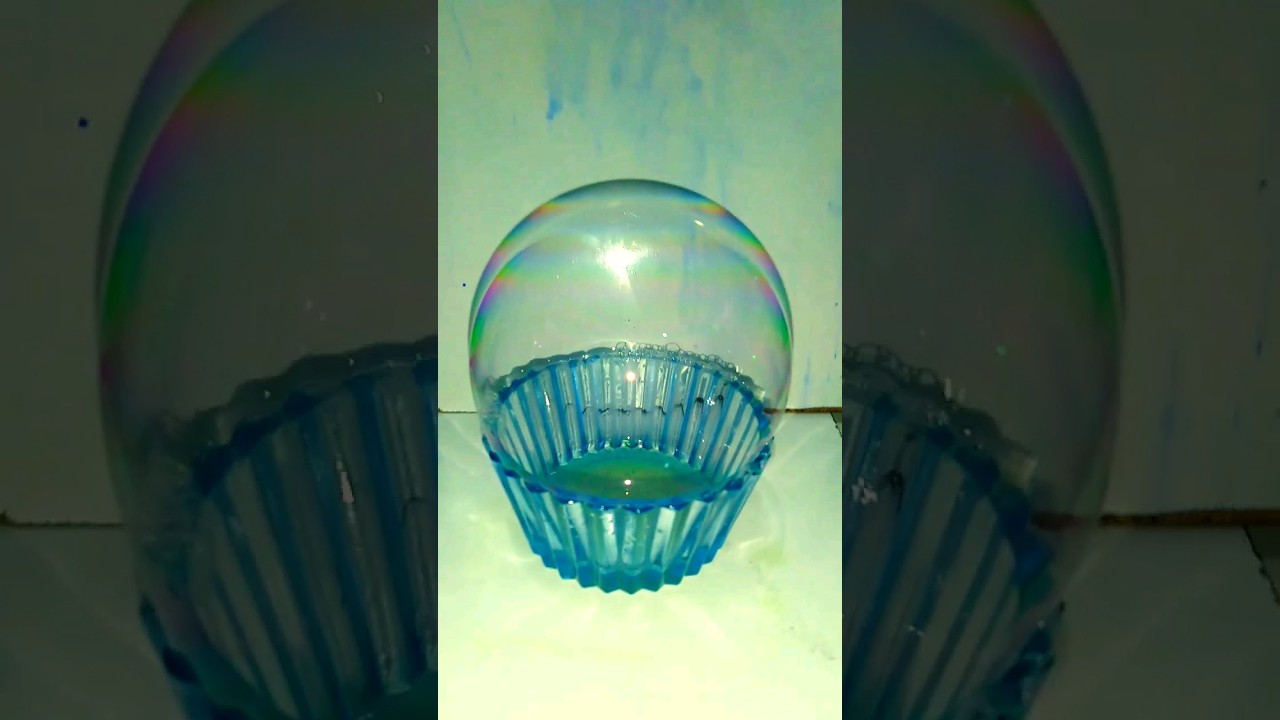 Easy science experiment to do at home #sciencefun #amazing #easyscience #airbubble #experiments