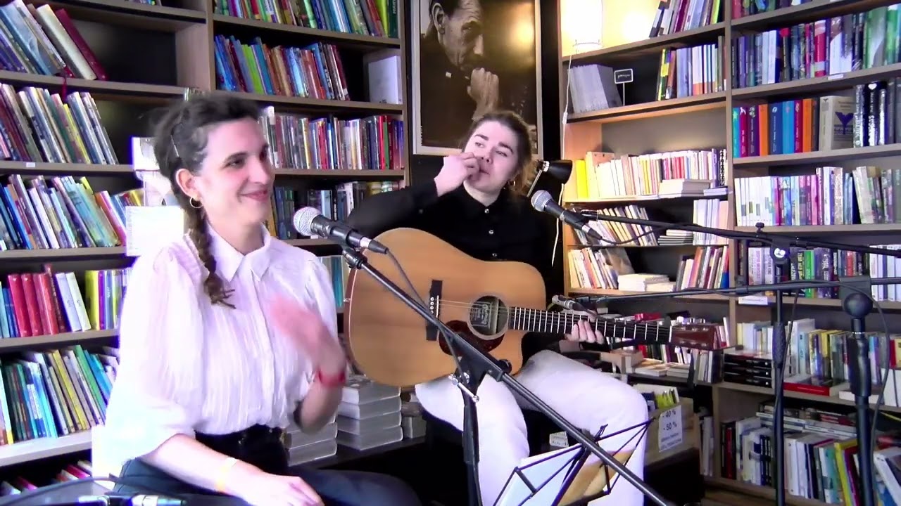 Dunja in Lujza (Chant Electronique) (HR, BA, FR)-KAVC LIVE na RADIU ŽICA-sre, 01.02.2023