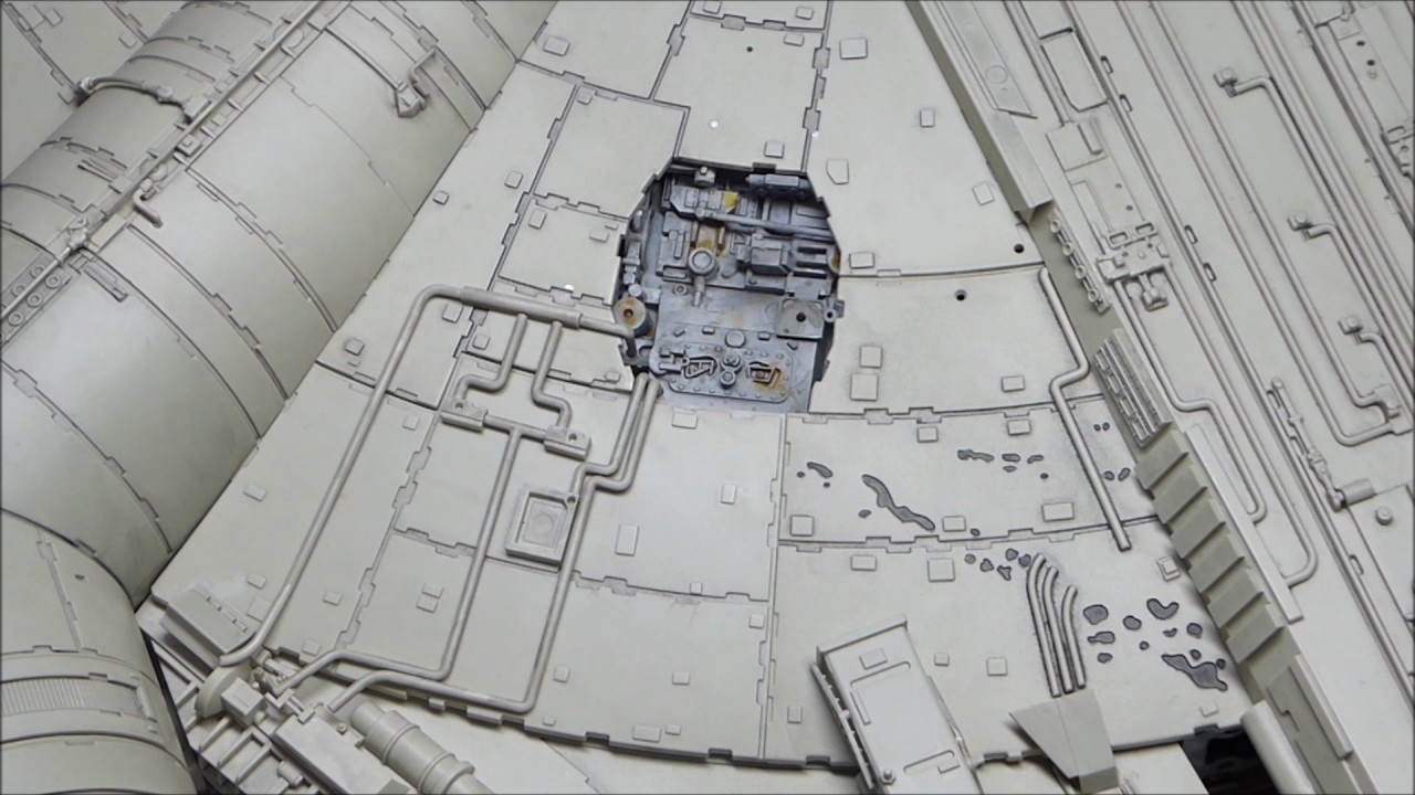 Official Millennium Falcon Build Diary - Pack 25, Stage 100