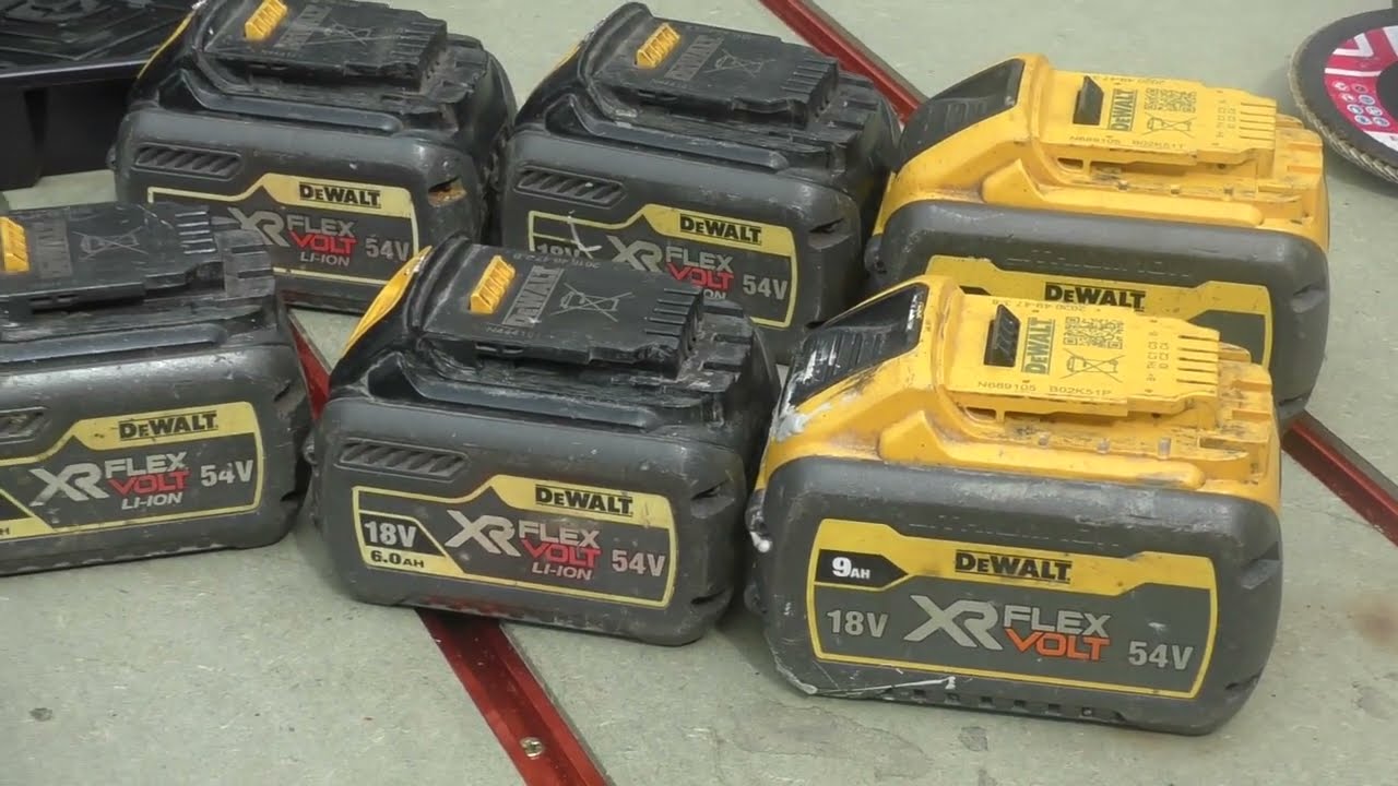 DeWalt DCB546 xr DeWalt DCG418N-XJ 6 AH Batteries Suddenly wont start any of the GRINDERS faulty