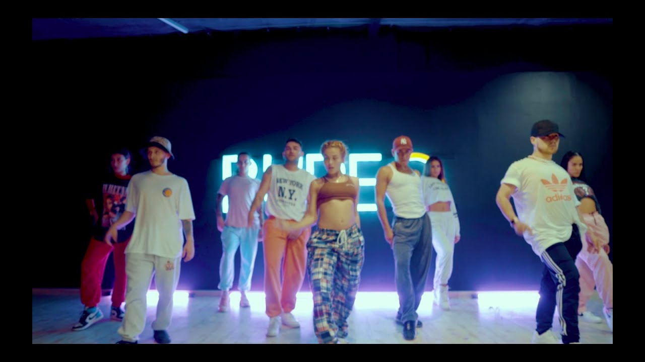 LOLA ÍNDIGO FEAT RVFV - ROMEO Y JULIETA// JUULSPERI