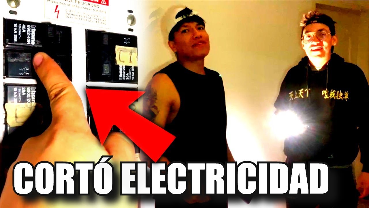 BECK le C0RTÓ LA LUZ a Gloglo y Buti - NOCHE DE TERR0R :v