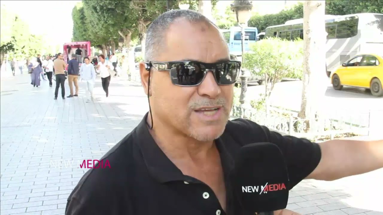 مقيم بفرنسا يبكي من شدة حبه لتونس ومن قساوة الغربة 