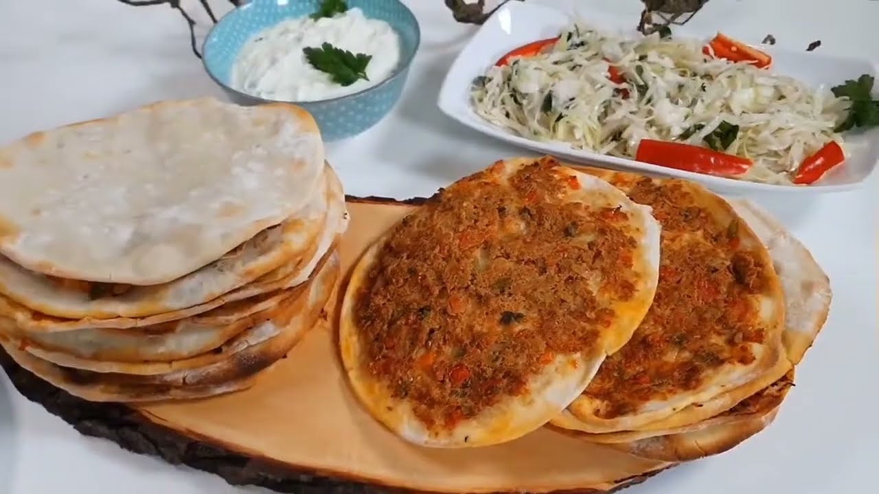 LAHMACUN Türkische Pizza ohne Hefe Teig I Original türkische Pizza backen wie beim Bäcker