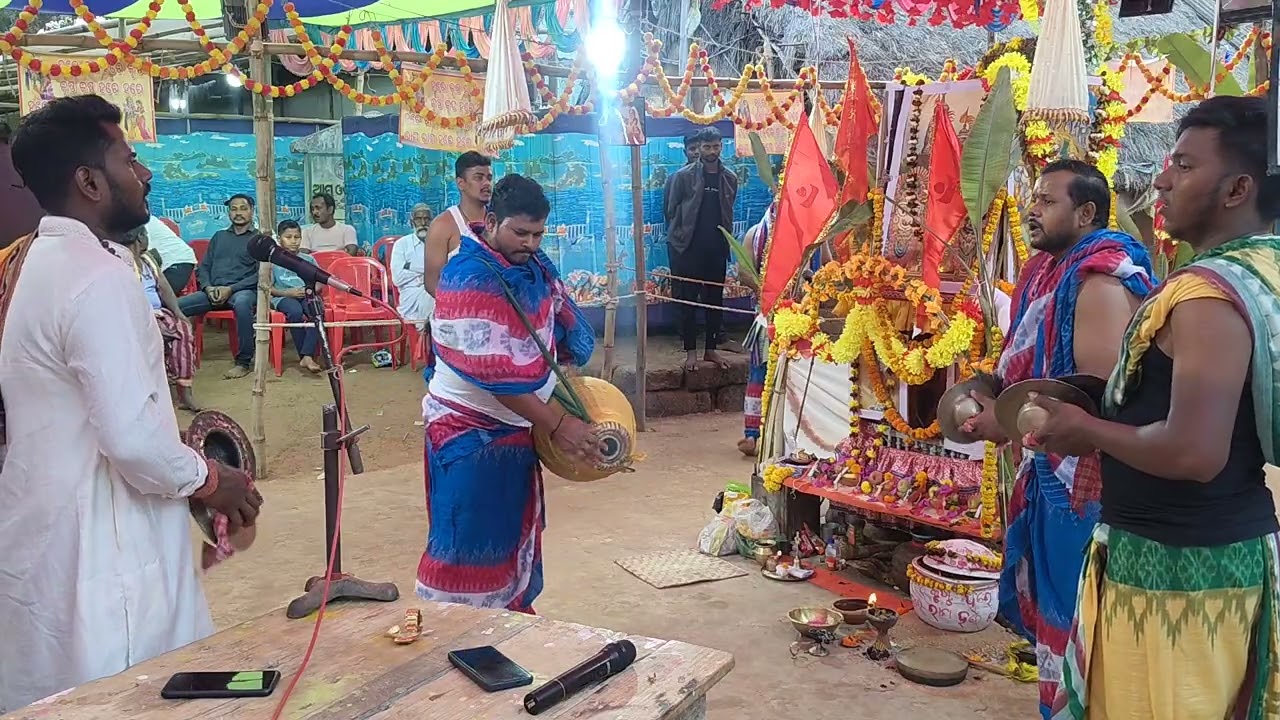 Hari Nama Mahamantra Kirtana 🙏Haribol #radheradhe 🙏🙏🙏🚩🚩🚩🚩🙂🙂🙂