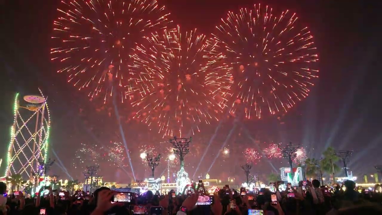 Sheikh zayed festival Fire works 