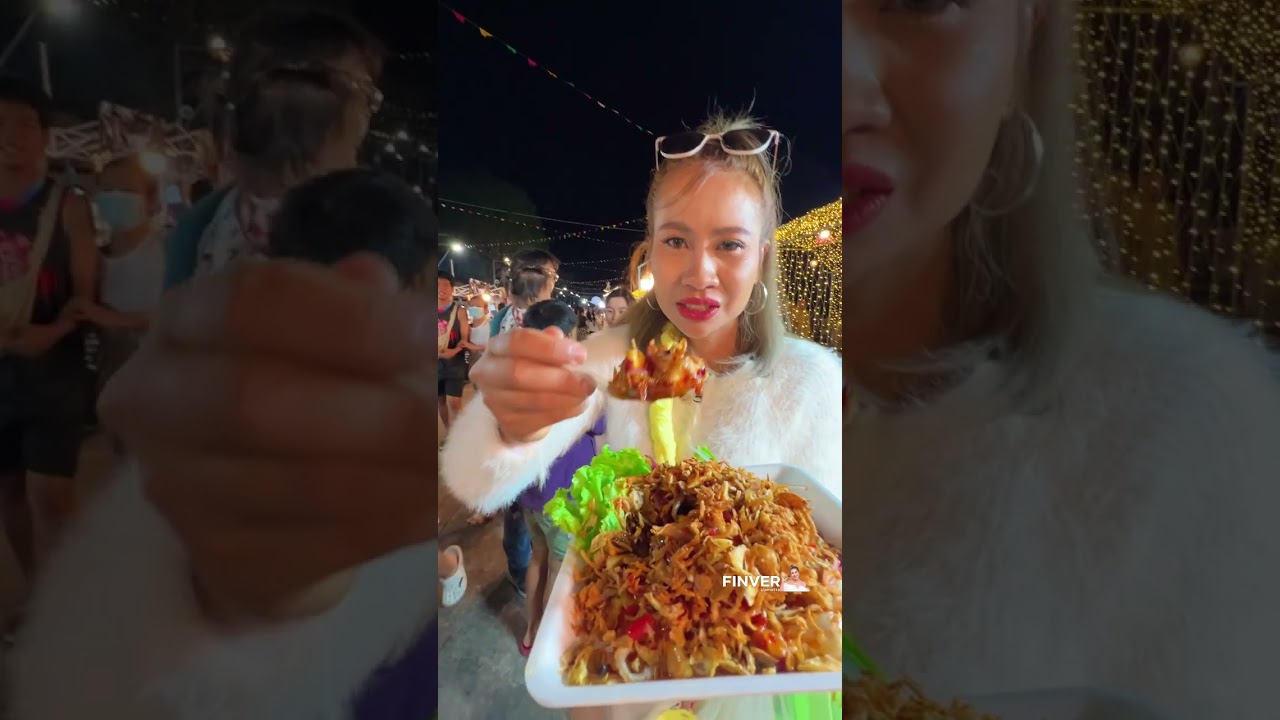 ถนนคนเดินริมมูล ของกินเยอะแฮง ❤️