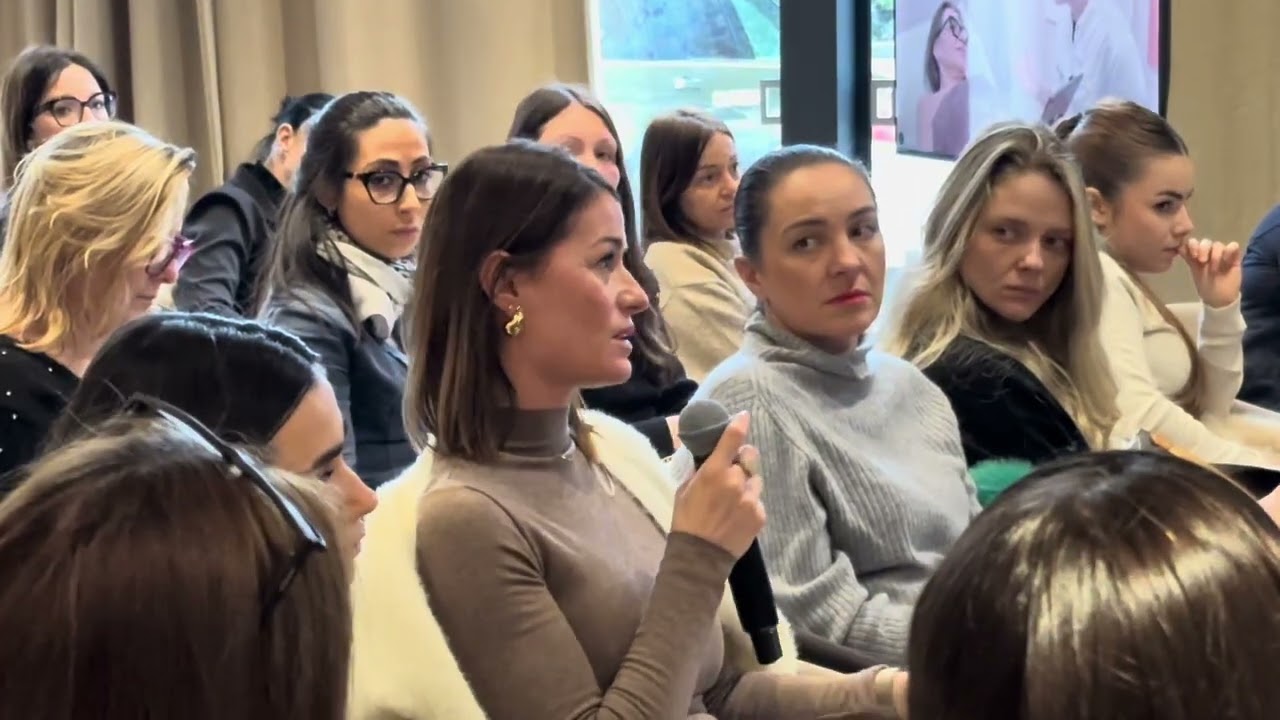 Hintime Academy | Tecniche di vendita per l'area viso