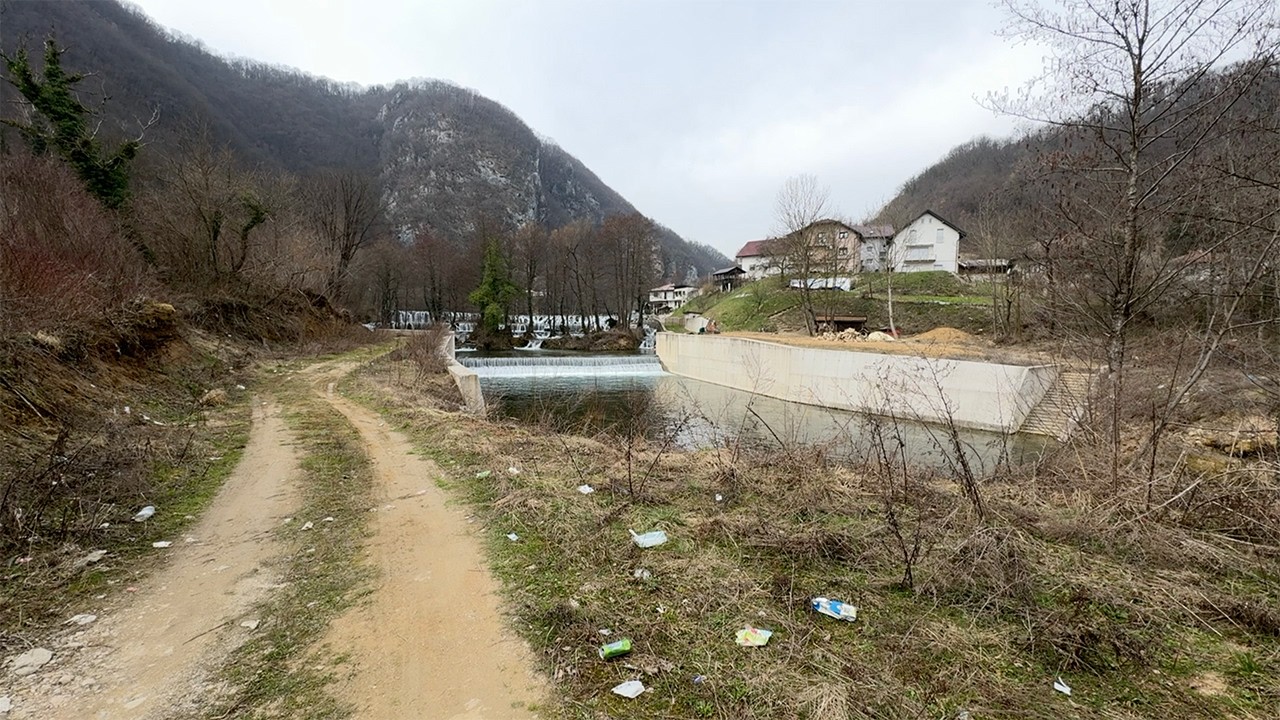 KRATKA PRIČA - PLIVA KOD JAJCA JE VEĆ UNIŠTENA