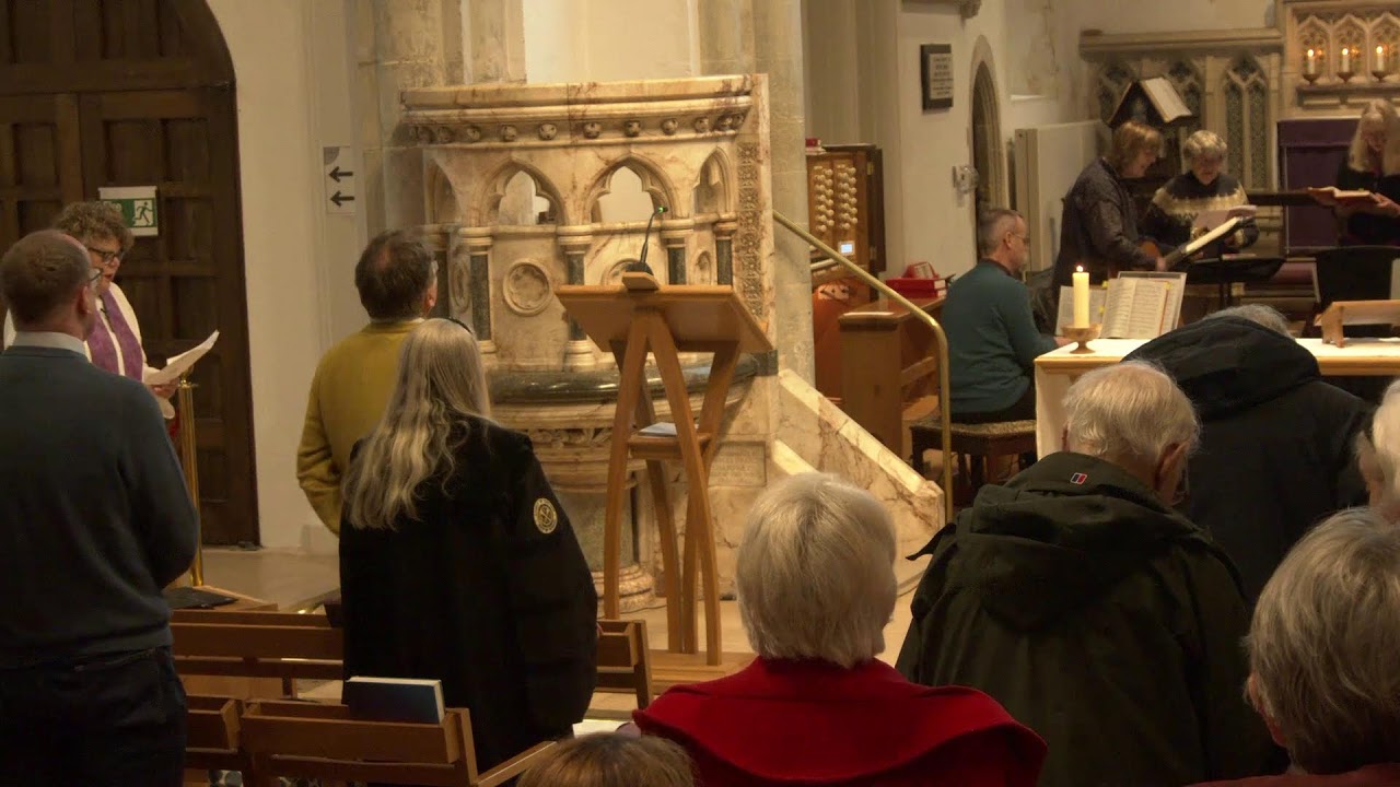 Sunday Worship at St Mary's Wendover