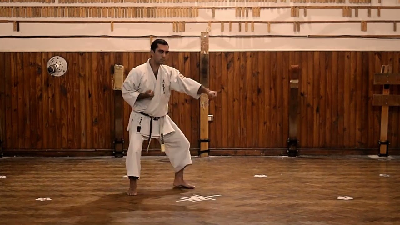 COMO ES NAHIHANCHI SHODAN 1 , LA FORMA APLICACION CIRCULAR  (ENNKEI OOYOBUNKAI NO KATA)