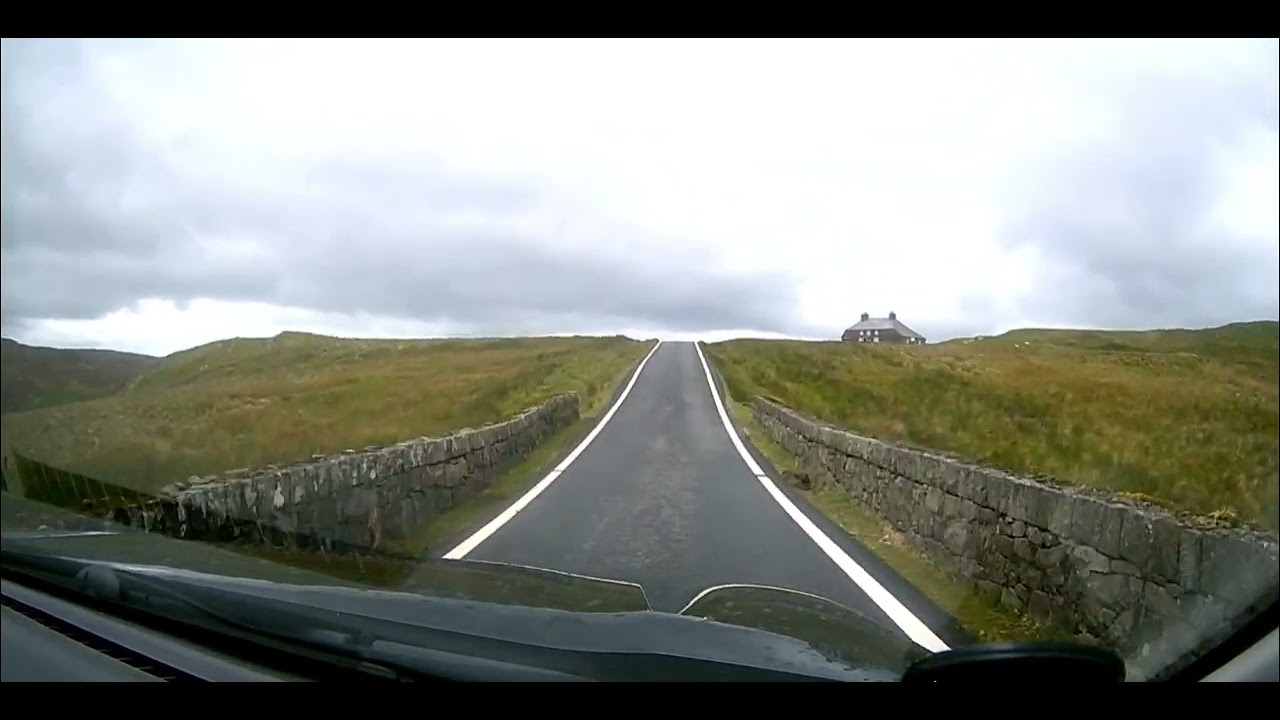 The 'B4407' road to Ysbty Ifan...