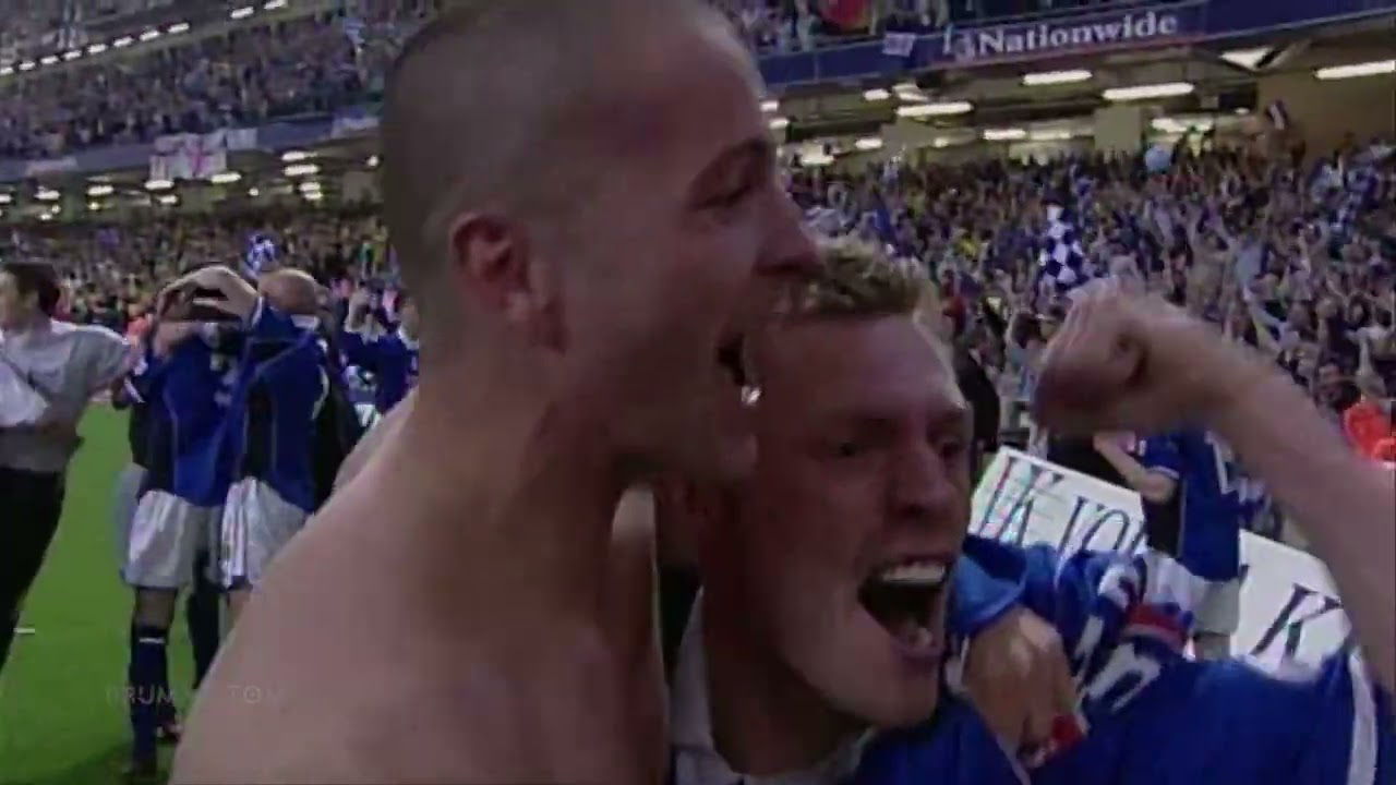 BELIEVE IN BLUES : A Birmingham City FC Montage