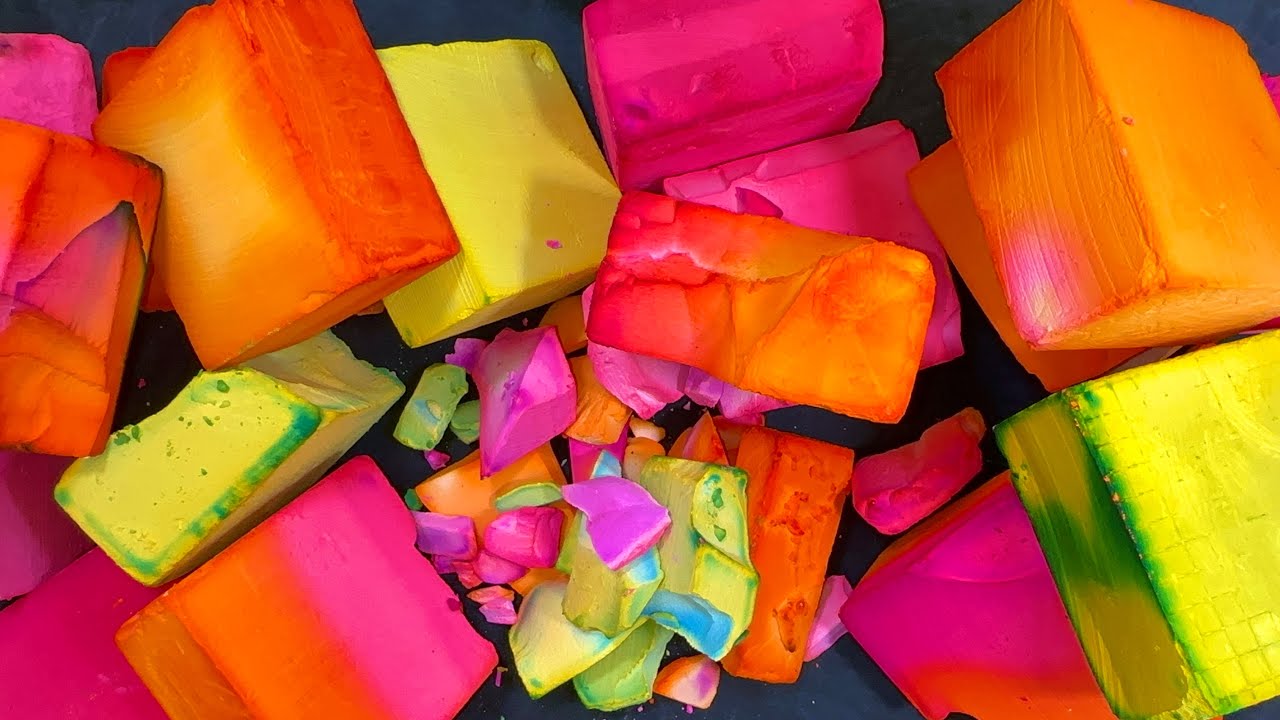 ASMR / Crunchy Colorful Dyed Blocks