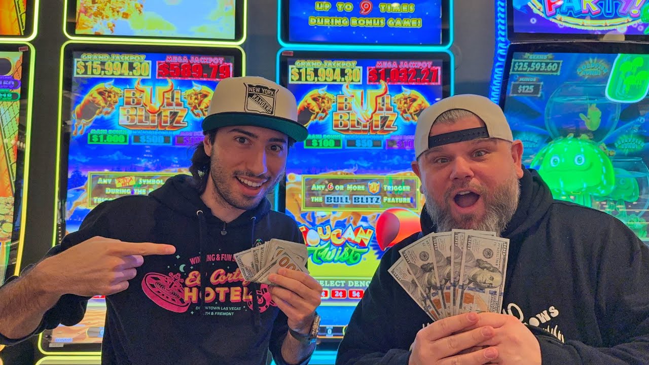Everything Changed When We Did THIS! 🎰 🤑 (Las Vegas slots with Jackpot Jonny and Pompsie)