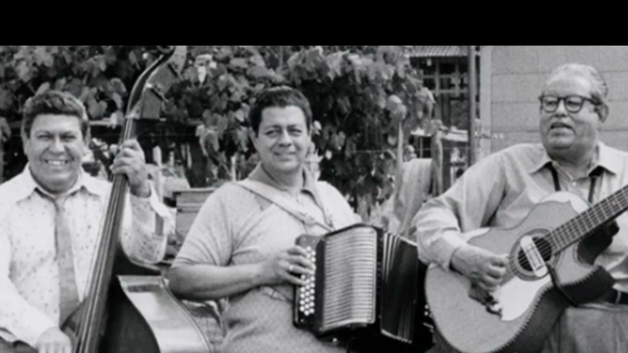 TRIO SAN ANTONIO....... A Mi Madre, etc.