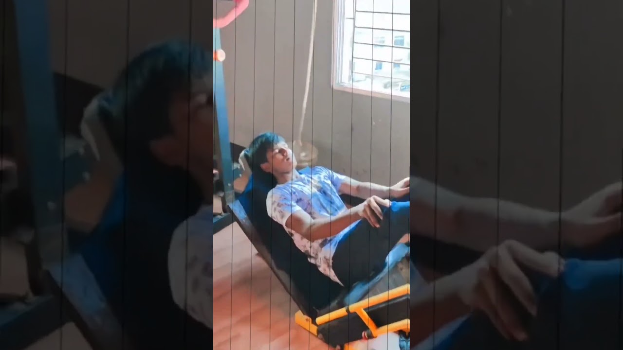 leg day my favourite day🦵🥰🤗#legday #myfavorite #day #legs #lover #gym #boy #viral #shorts #video 🦵😊🥹