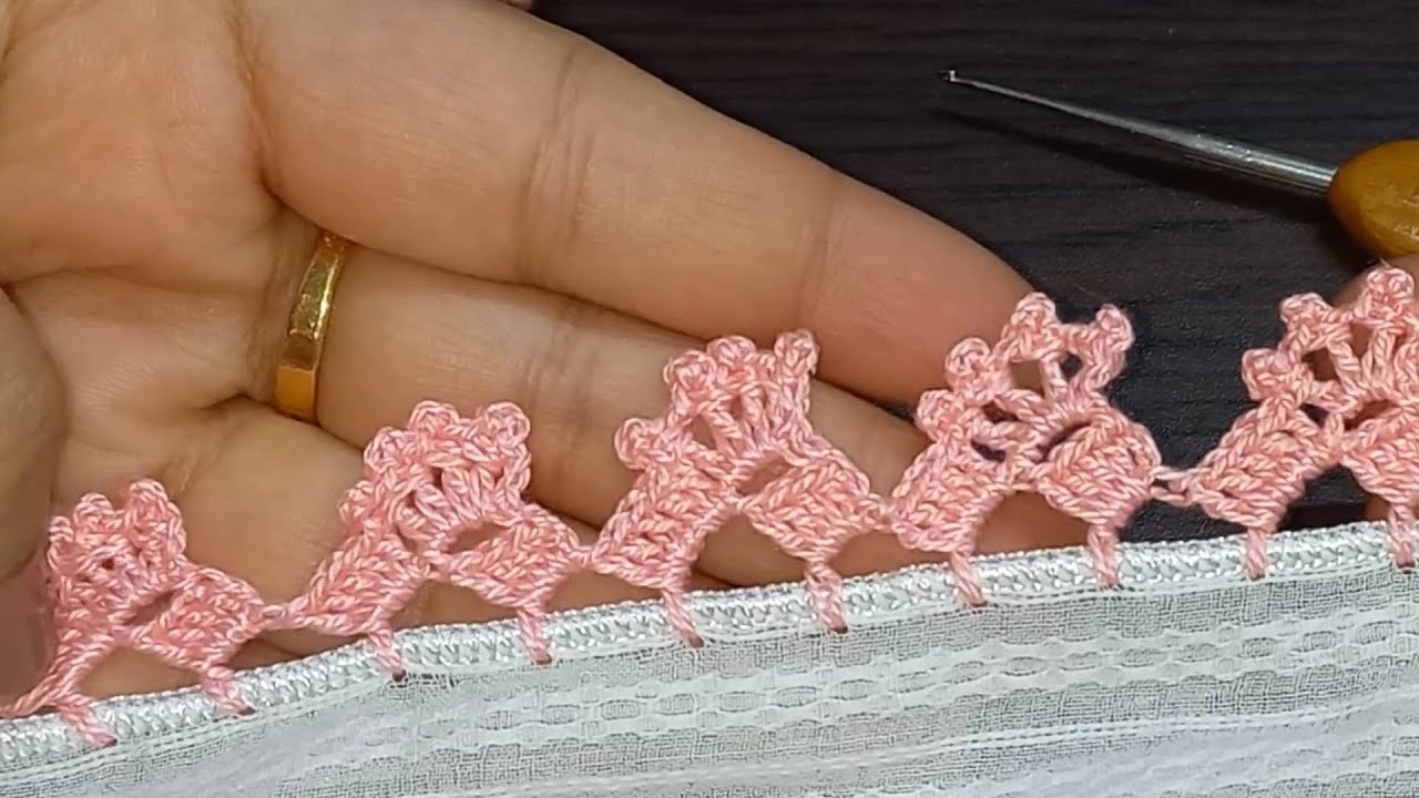 How to crochet dupatta edges border lace/Easy and fast crochet lace design/crochet for beginners