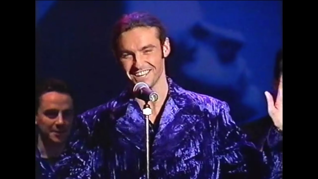 Wet Wet Wet - Sweet Little Mystery - Hogmanay Live (1993/4)