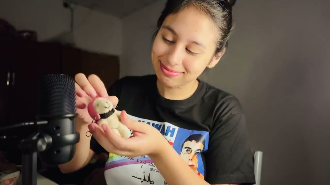 ASMR español con objetos de mi habitacion