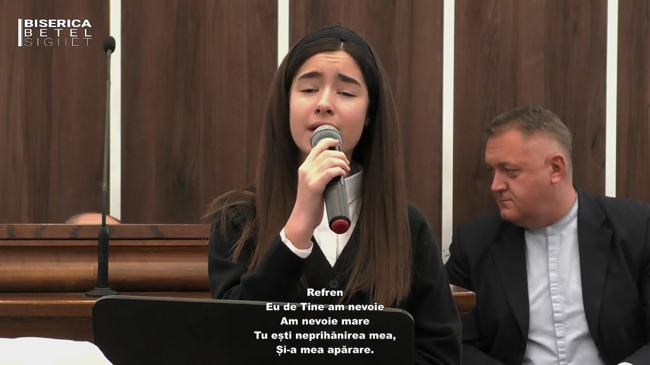 Sara Simion | Doamne vin și-ngenunchez