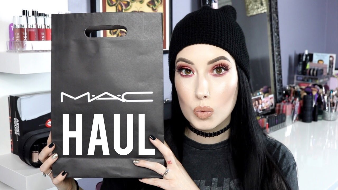 MAC Cosmetics HAUL + MAC Must Haves 2017 | lesleydoesmakeup