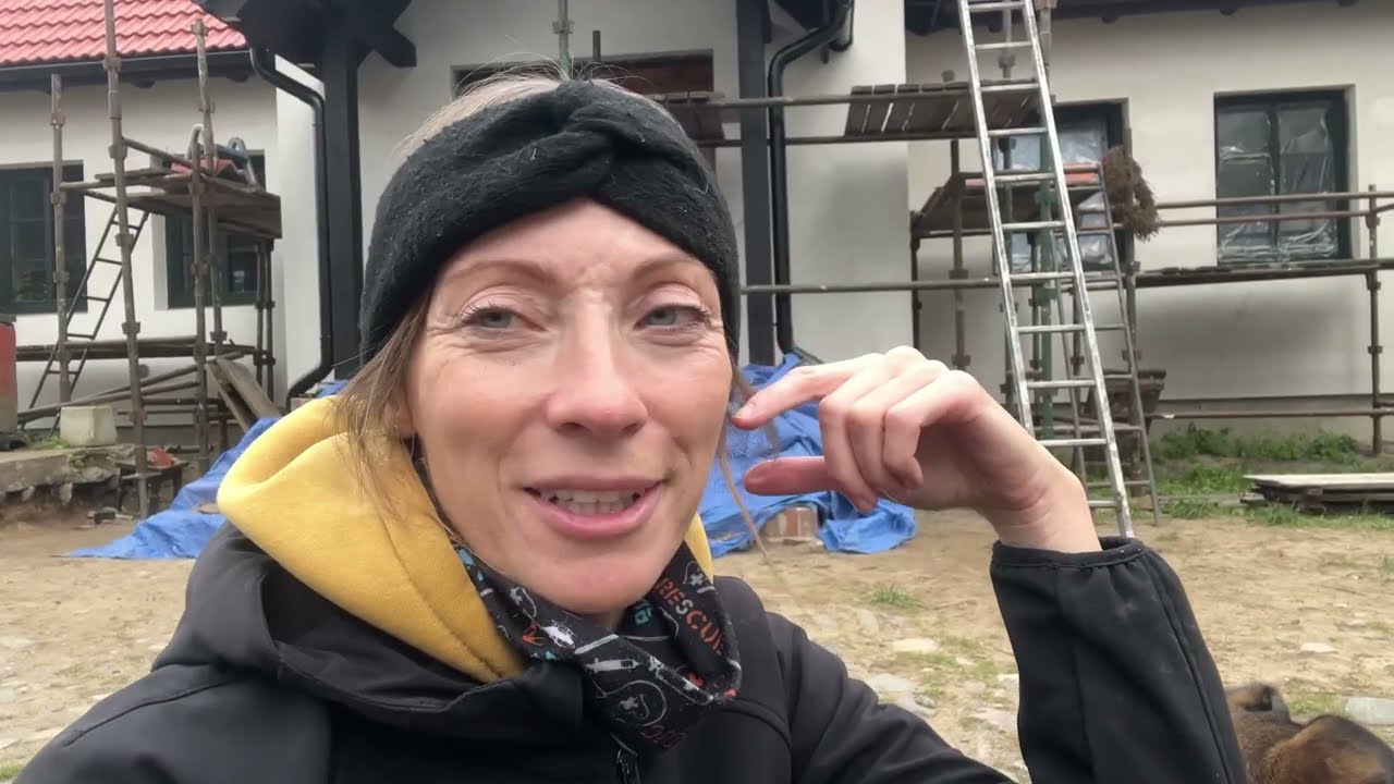 Recepta na dobre relacje. Dzielimy się pracą i wspomagamy wzajemnie. Zadaszenie drzwi wejściowych.