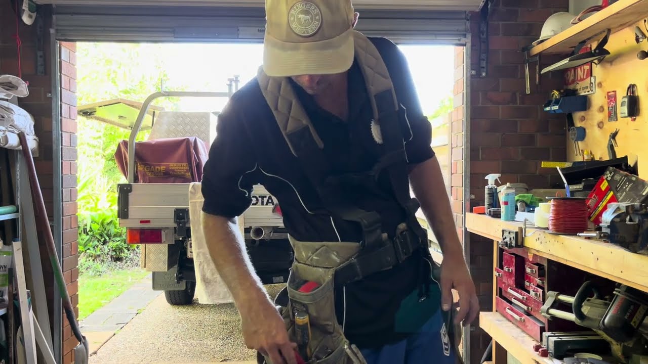 Badger tool belt, what an Australian carpenter carries.