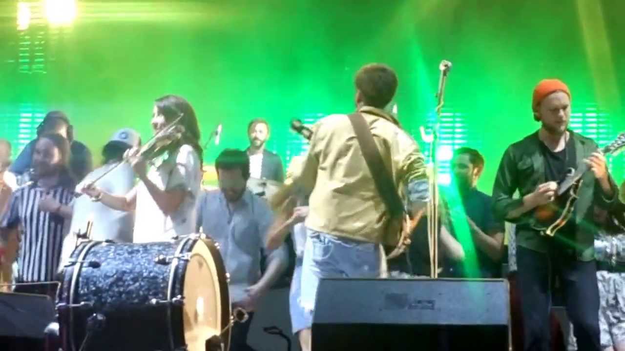 Mumford & Sons - Galway Girl - Phoenix Park 14.07.13