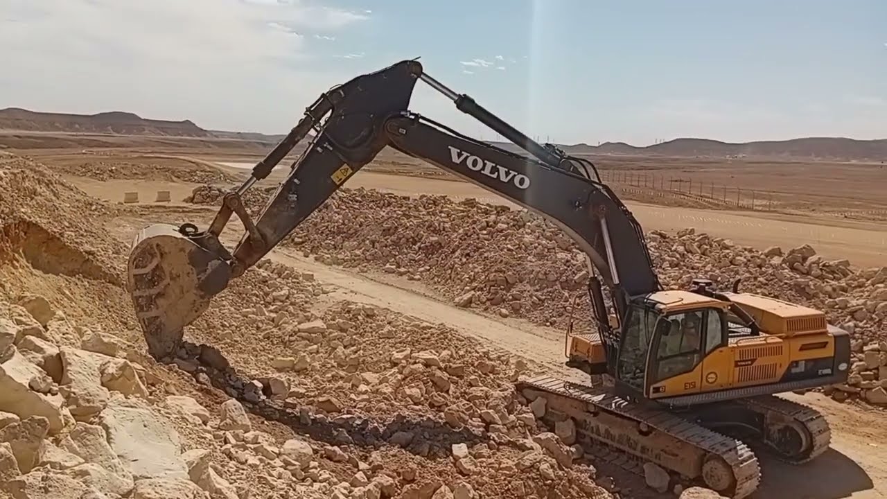 Volvo 480 Excavator Heavy Stone Work | Cutting Loading Amazing Machine Work | Bucket Capacity