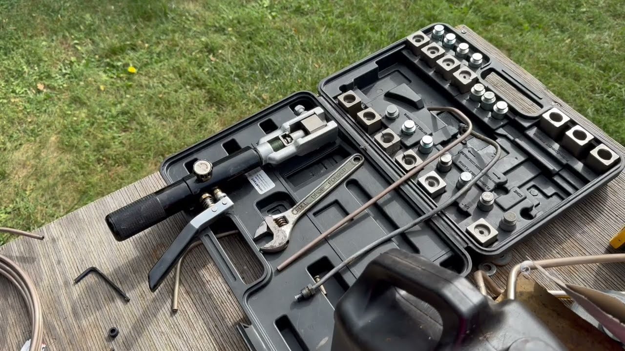 Massey Ferguson 180 Diesel - Making Tractor Fuel Lines From Scratch: Part Two