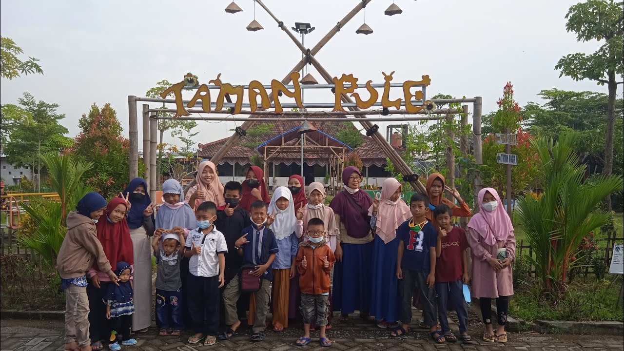 WISATA MADIUN TAMAN PULE - DESA WISATA PULE KAMPUNG CERIA SAWAHAN MADIUN